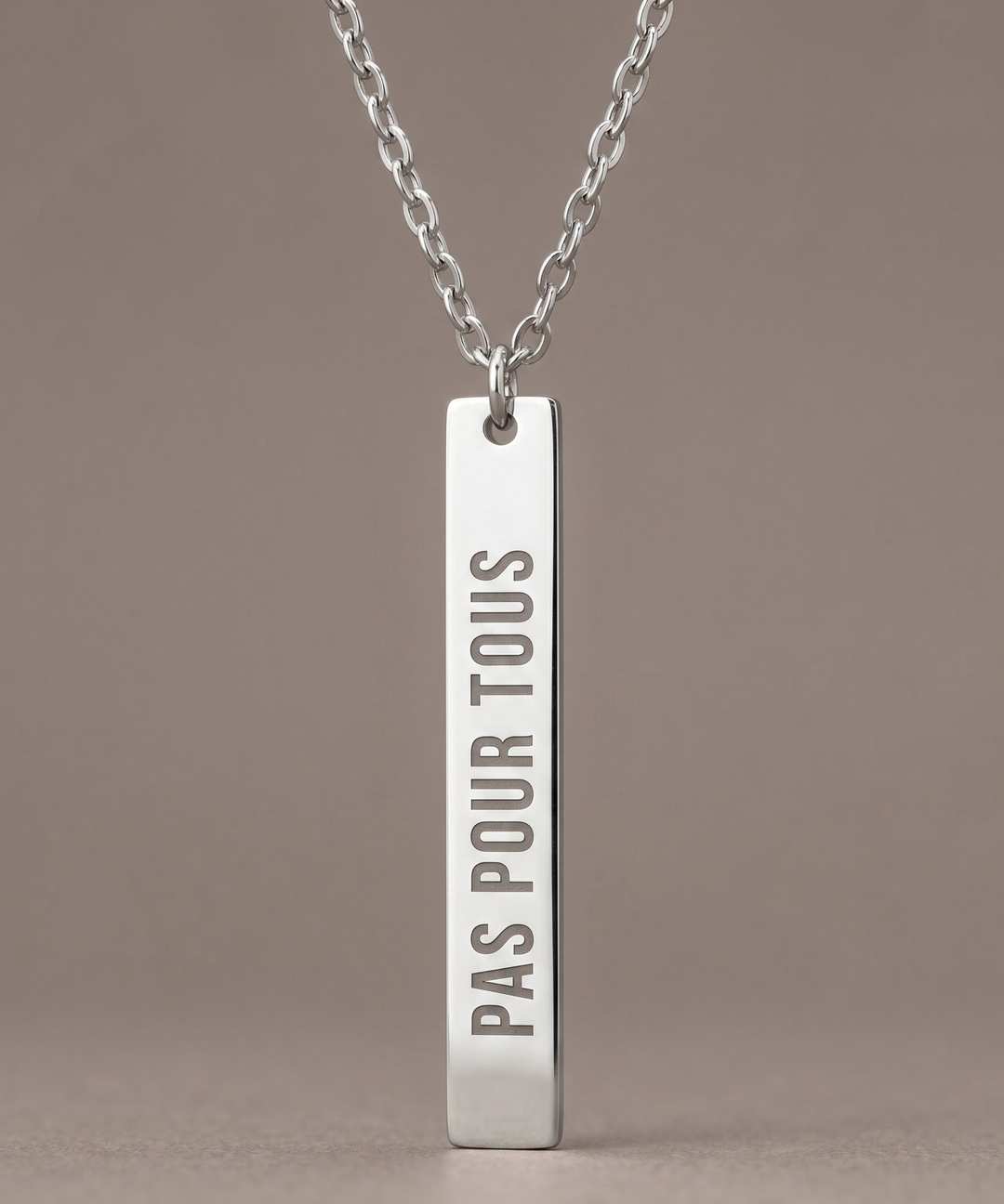 Pas Pour Tous | Vertical Necklace